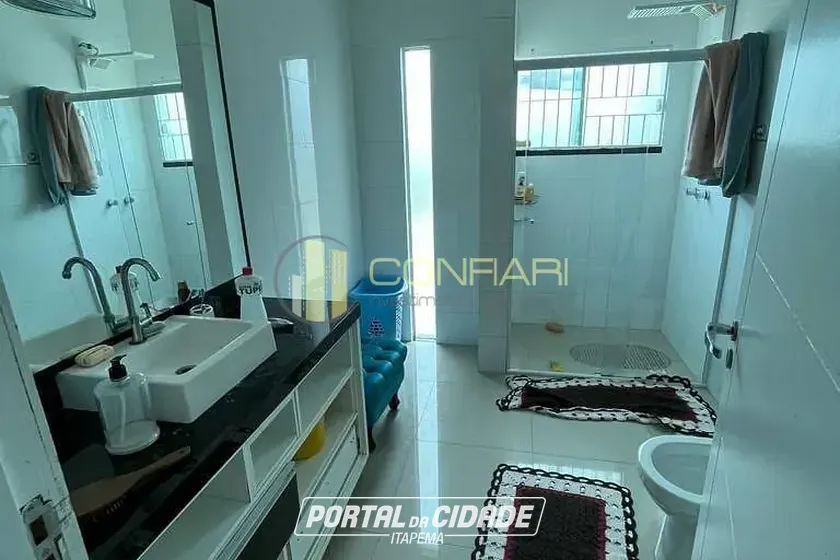 Casa &agrave; venda - 196m&sup2; - Perequ&ecirc;