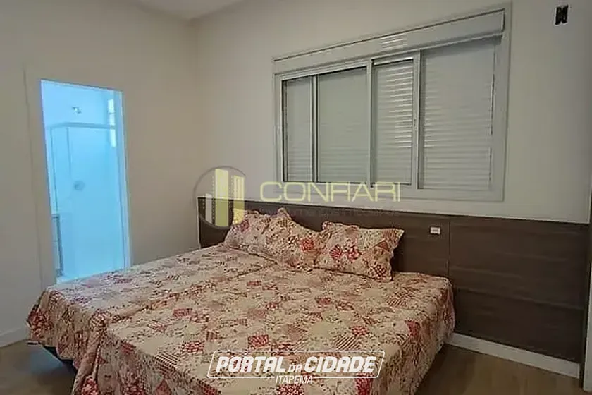 Apartamento para alugar - 180m&sup2; - Meia Praia