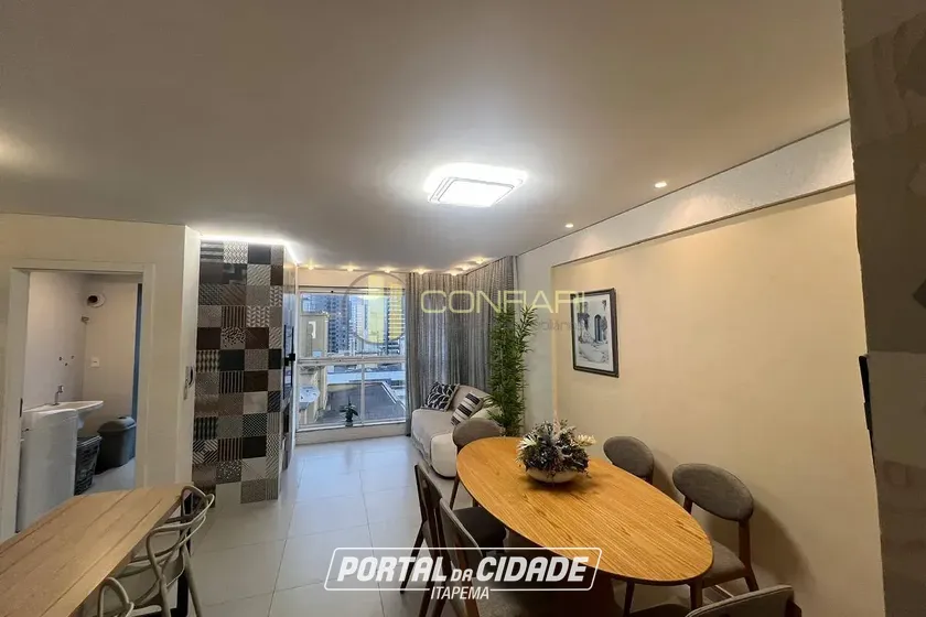 Apartamento para alugar - 107m&sup2; - meia praia