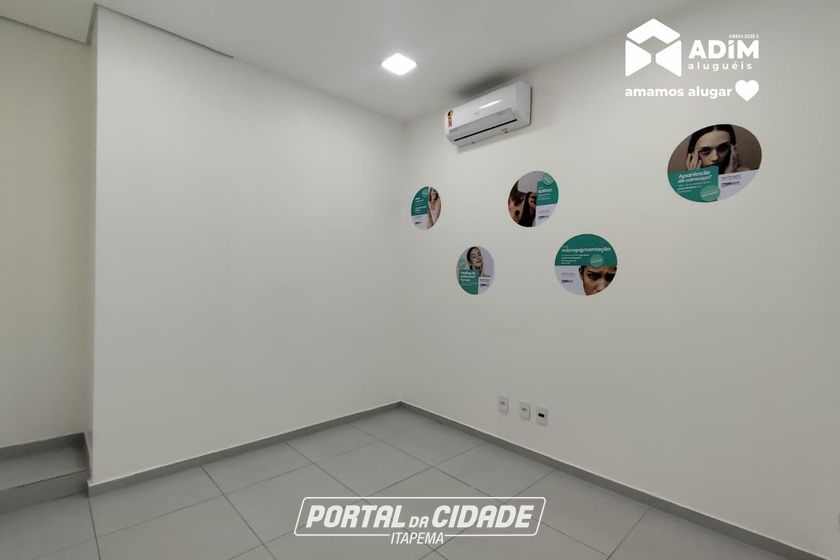 Sal&atilde;o Comercial para alugar - 180m&sup2; - Centro