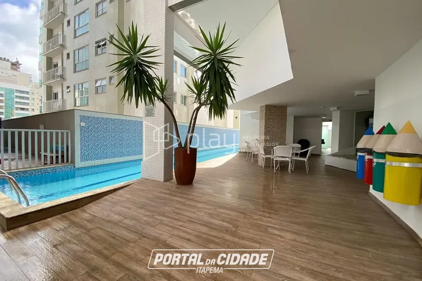 Apartamento &agrave; venda - 115m&sup2; - Meia Praia
