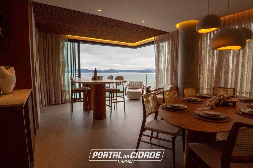 Apartamento &agrave; venda - 335m&sup2; - Centro