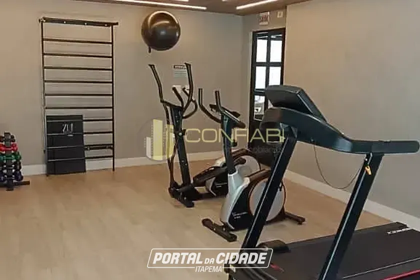 Apartamento &agrave; venda - 129m&sup2; - Meia Praia