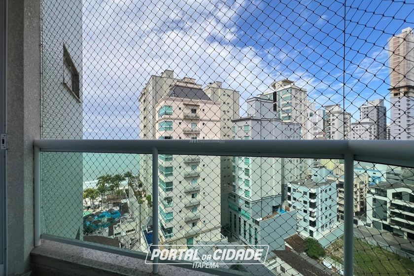 Apartamento &agrave; venda - 350m&sup2; - Meia Praia