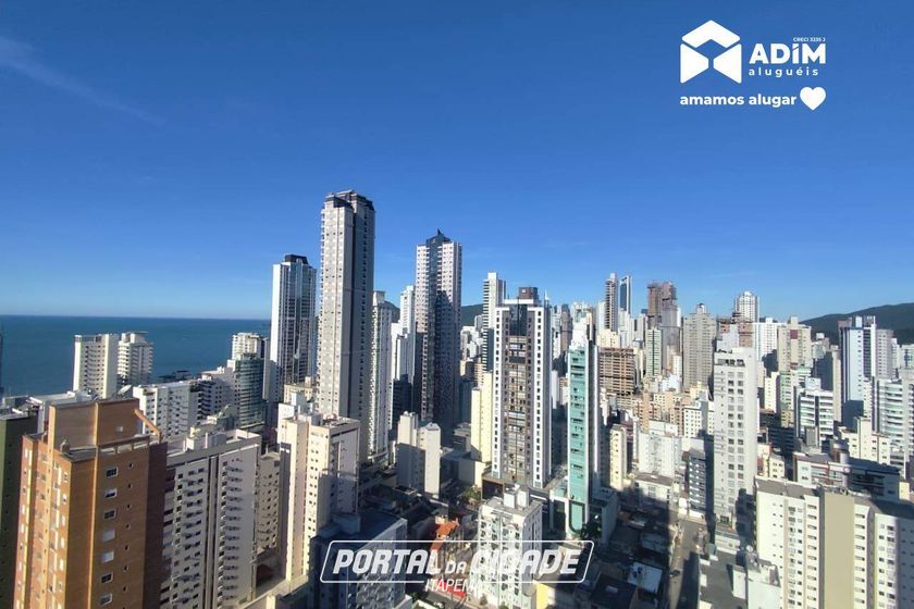 Apartamento para alugar - 125m&sup2; - Centro