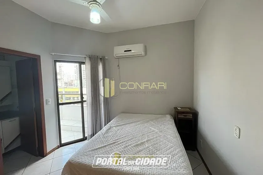 Apartamento &agrave; venda - 186m&sup2; - Meia Praia