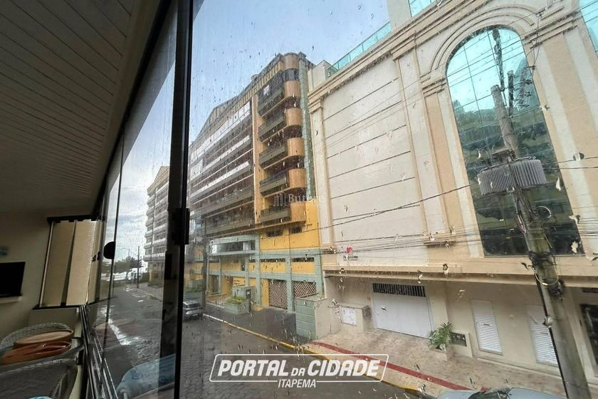 Apartamento &agrave; venda - Meia Praia