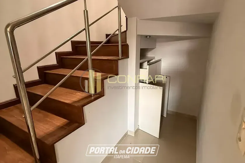 Sobrado &agrave; venda - 130m&sup2; - V&aacute;rzea