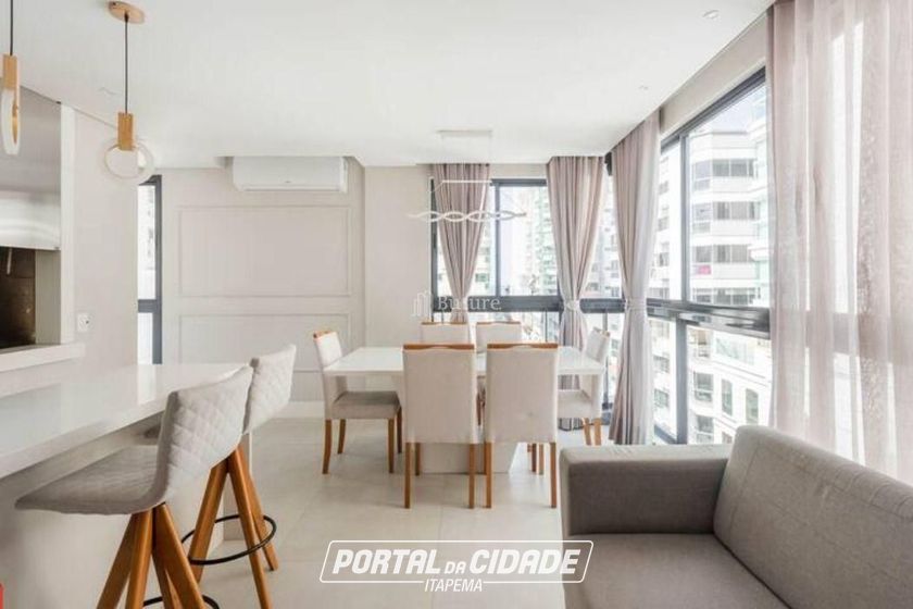 Apartamento &agrave; venda - 102m&sup2; - Meia Praia