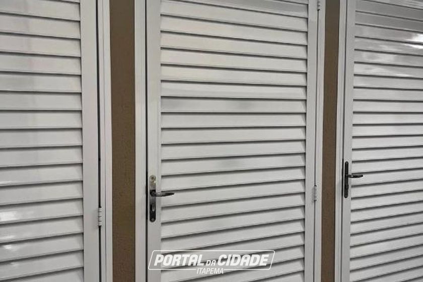 Apartamento para alugar - 65m&sup2; - Praia Brava de Itaja&iacute;