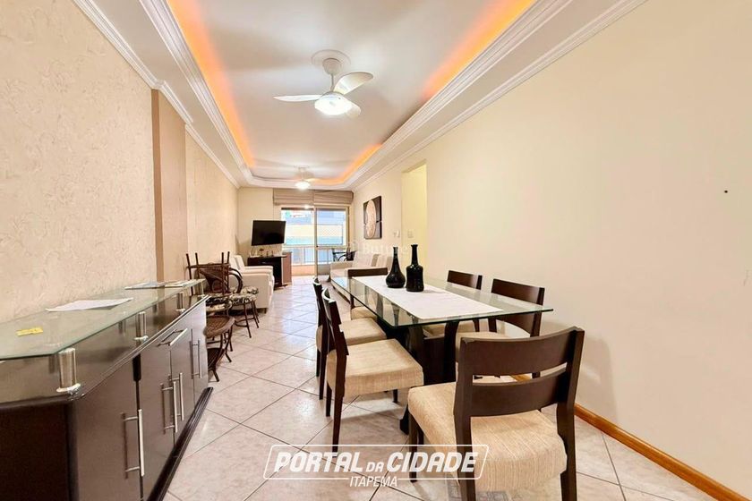 Apartamento &agrave; venda - 114m&sup2; - Meia Praia