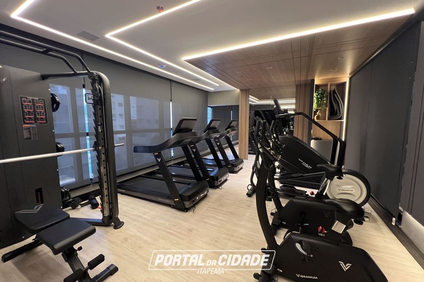 Apartamento &agrave; venda - 206m&sup2; - Meia Praia