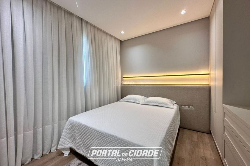 Apartamento &agrave; venda - 160m&sup2; - Centro