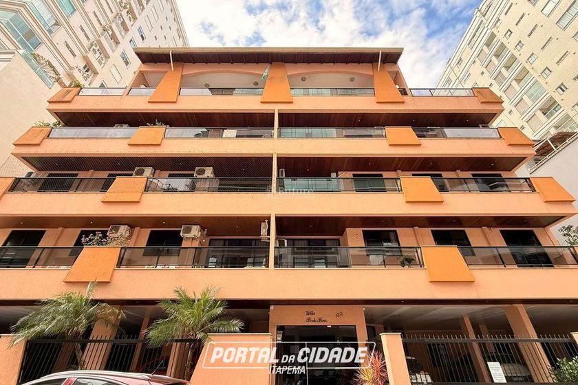Apartamento &agrave; venda - 120m&sup2; - Centro