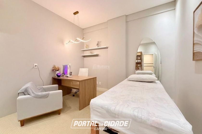 Sala Comercial &agrave; venda - 68m&sup2; - Meia Praia