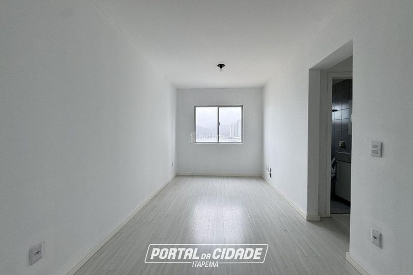 Apartamento &agrave; venda - 80m&sup2; - Barra Sul