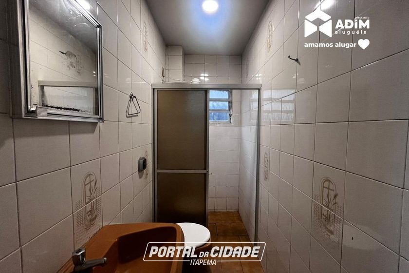 Casa para alugar - 211m&sup2; - Centro
