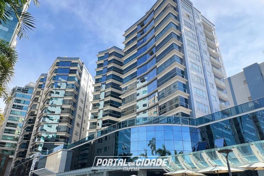 Apartamento &agrave; venda - 197m&sup2; - Centro