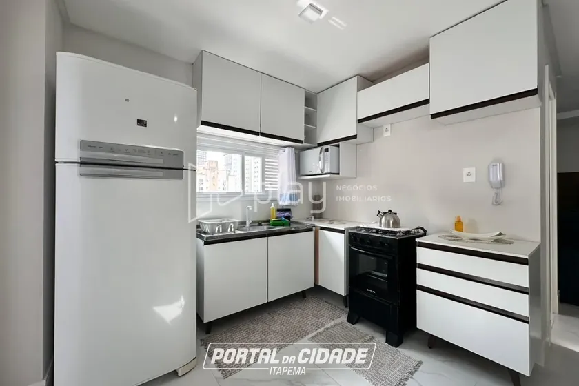 Apartamento &agrave; venda - 86m&sup2; - Meia Praia
