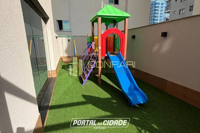 Apartamento &agrave; venda - 103m&sup2; - meia praia