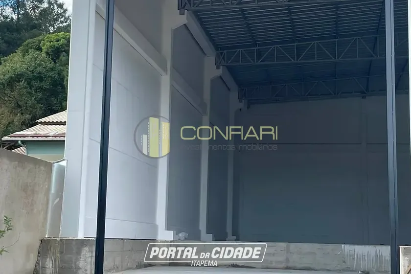 Sal&atilde;o Comercial para alugar - 550m&sup2; - Santa Luzia