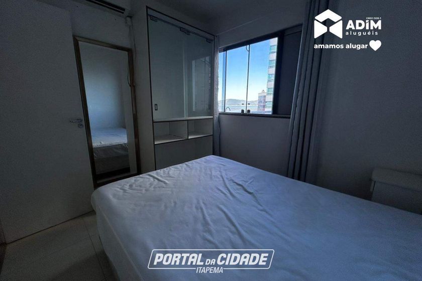 Apartamento para alugar - 100m&sup2; - Meia Praia