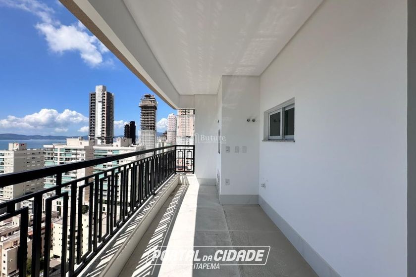 Apartamento &agrave; venda - 160m&sup2; - Centro