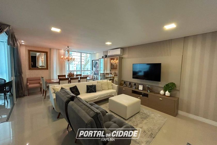Apartamento &agrave; venda - Meia Praia