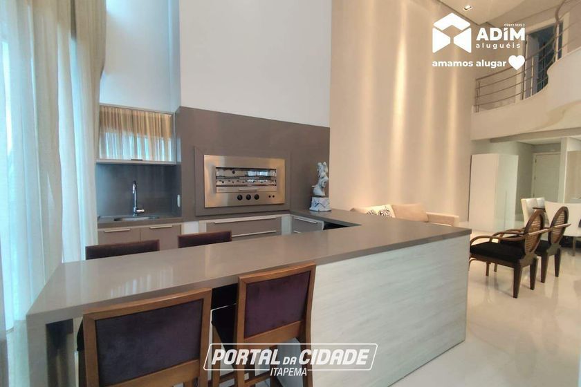Apartamento para alugar - 230m&sup2; - Centro