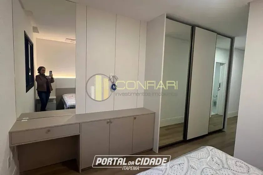 Apartamento para alugar - 187m&sup2; - meia praia