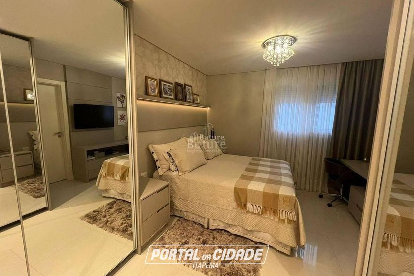 Apartamento &agrave; venda - Meia Praia