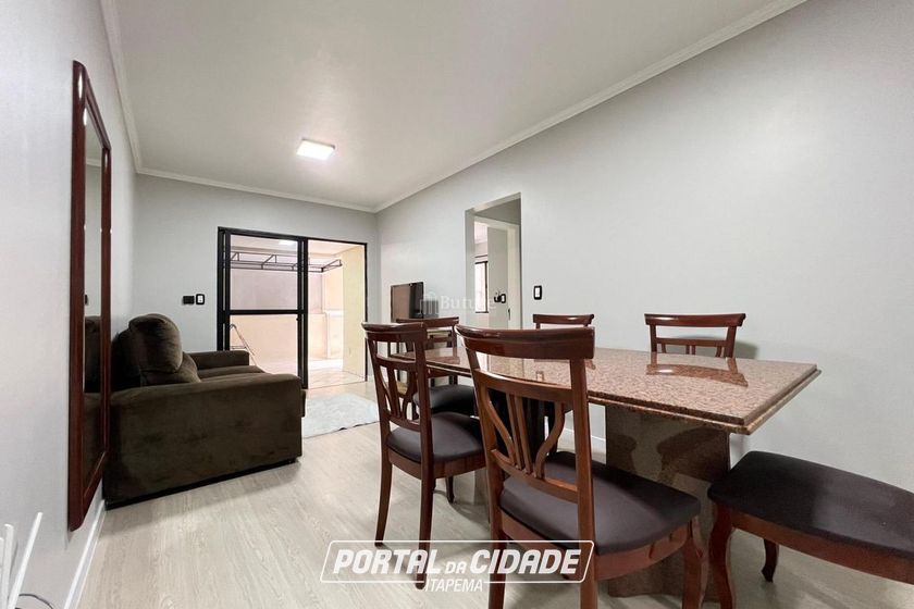 Apartamento &agrave; venda - 110m&sup2; - Centro