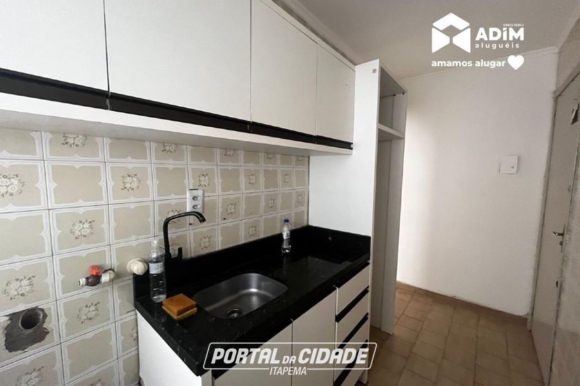 Apartamento para alugar - 50m&sup2; - Centro