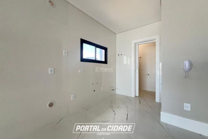 Apartamento &agrave; venda - 135m&sup2; - Centro