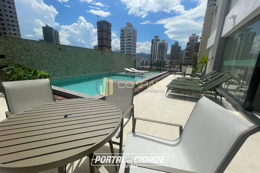 Apartamento &agrave; venda - 133m&sup2; - meia praia