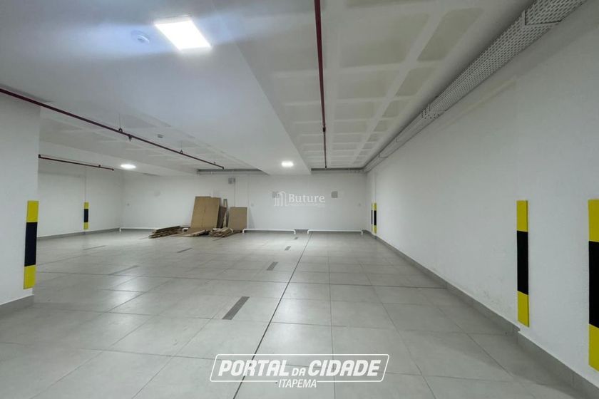 Apartamento &agrave; venda - 185m&sup2; - Meia Praia