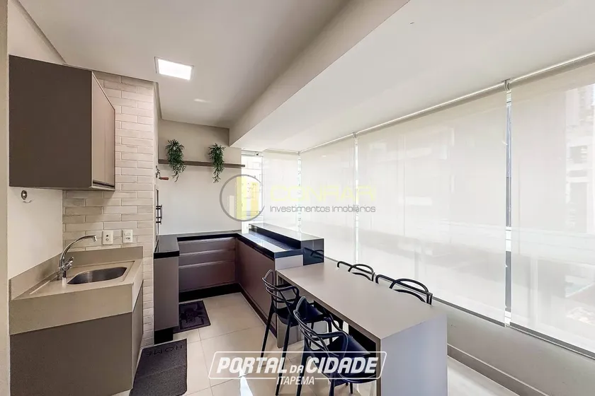 Apartamento &agrave; venda - 185m&sup2; - MEIA PRAIA