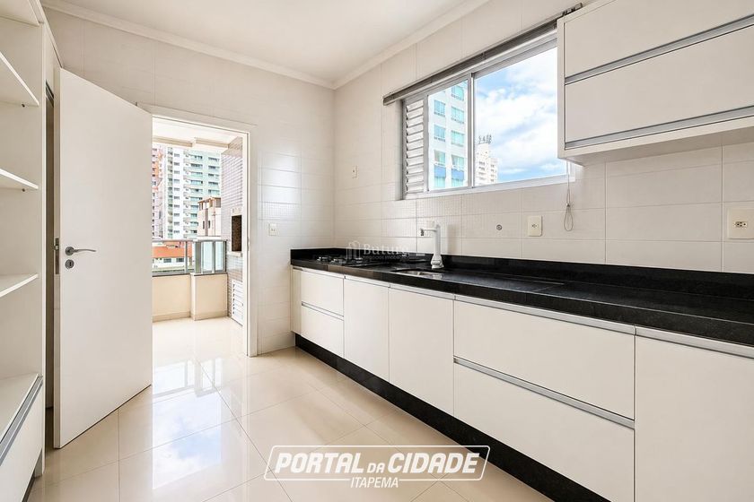 Apartamento &agrave; venda - 134m&sup2; - Centro