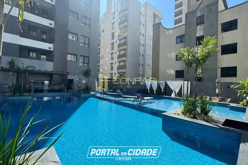 Apartamento &agrave; venda - 207m&sup2; - Meia Praia