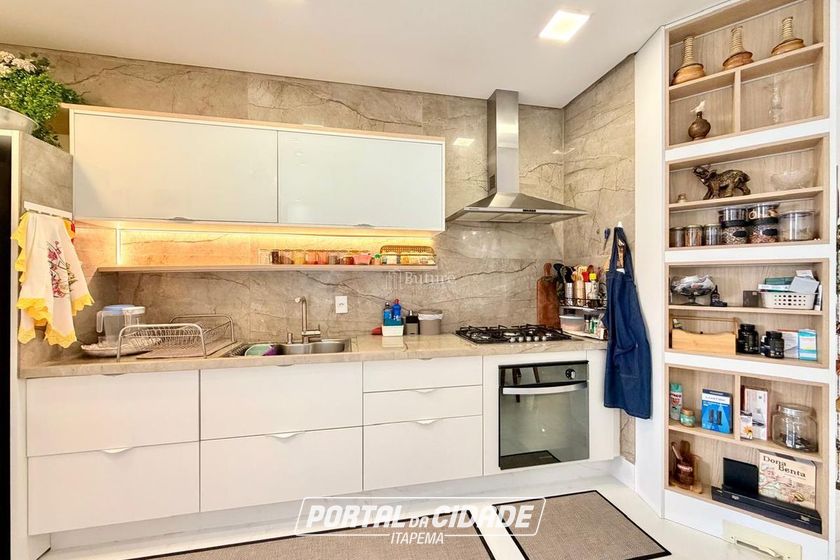 Apartamento &agrave; venda - 170m&sup2; - Centro
