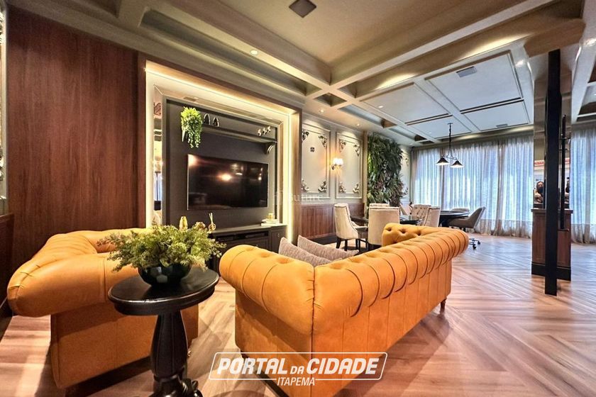 Apartamento &agrave; venda - 185m&sup2; - Meia Praia
