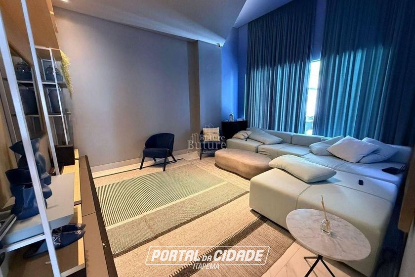 Apartamento &agrave; venda - Meia Praia