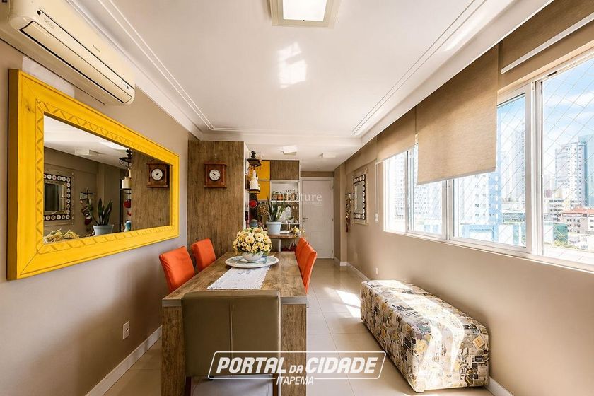Apartamento &agrave; venda - 100m&sup2; - Centro