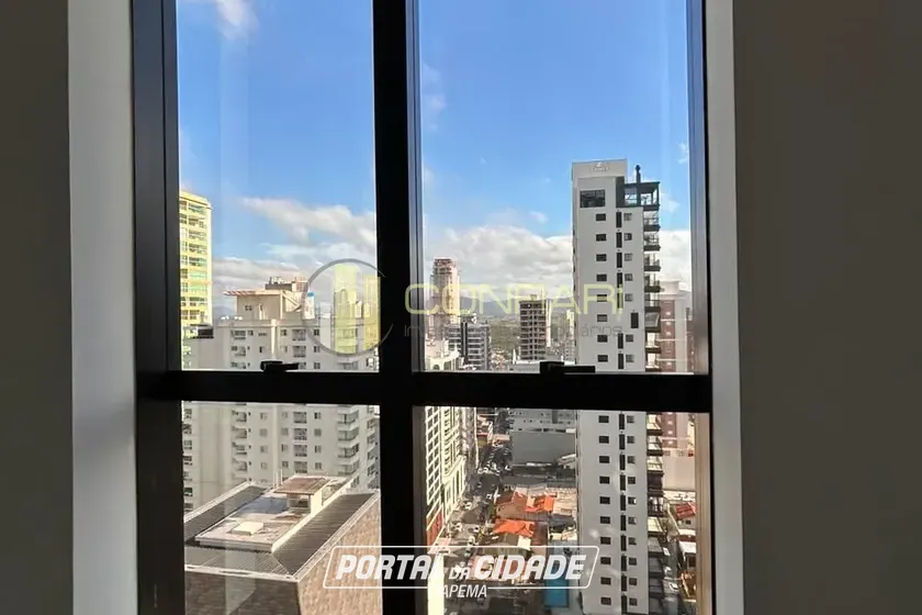 Apartamento &agrave; venda - 206m&sup2; - meia praia