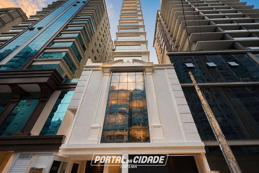 Apartamento &agrave; venda - Meia Praia