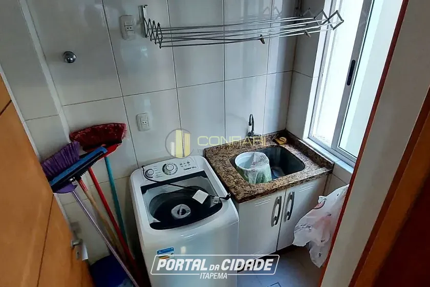 Apartamento para alugar - 106m&sup2; - MEIA PRAIA
