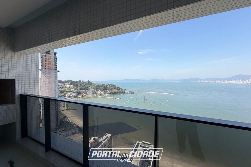 Apartamento &agrave; venda - 178m&sup2; - Centro