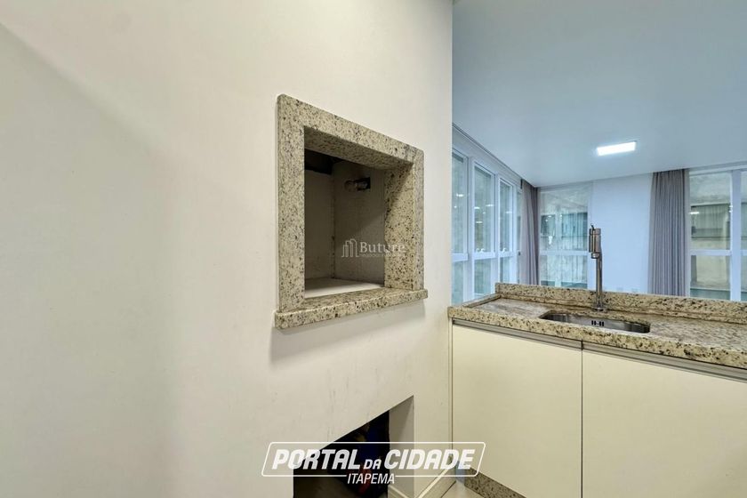 Apartamento &agrave; venda - 138m&sup2; - Centro
