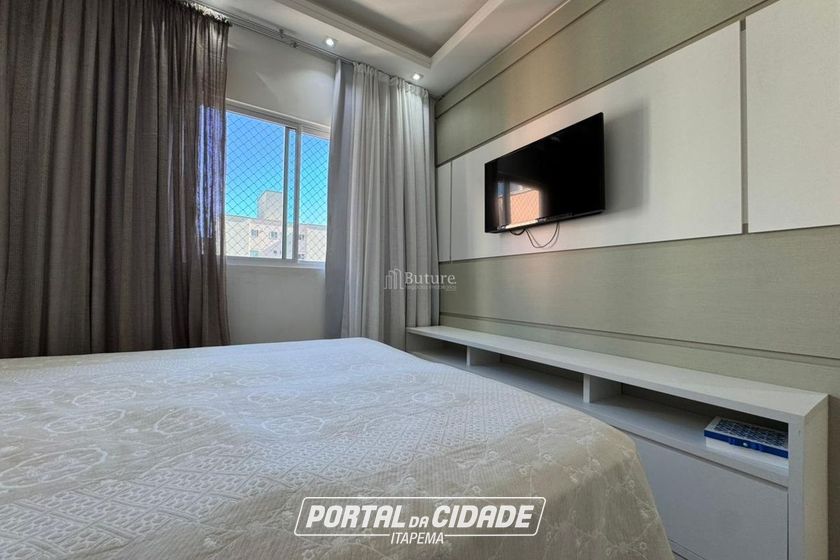 Apartamento &agrave; venda - 180m&sup2; - Meia Praia