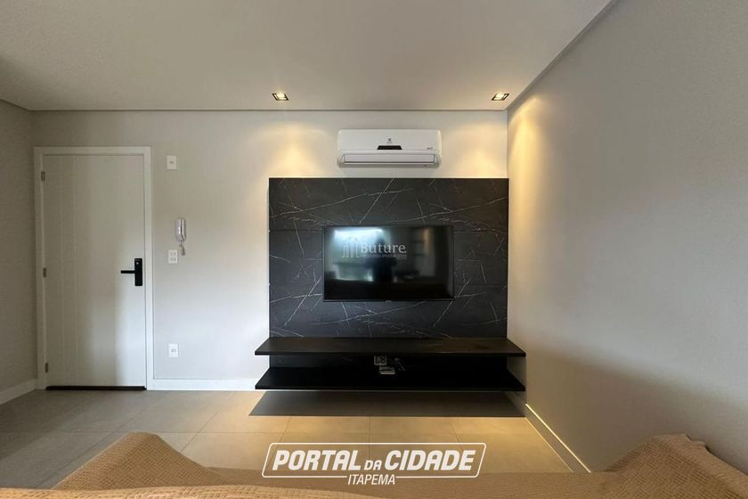Apartamento &agrave; venda - 65m&sup2; - Praia Brava